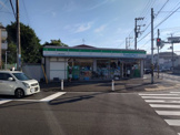 ファミリーマート 小浦横浜富岡東店