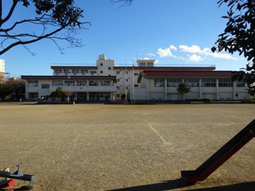 座間市立旭小学校の画像1
