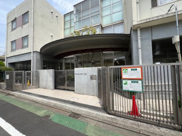 世田谷区立桜町小学校の画像1