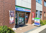 ファミリーマート ヤックスドラッグ浦安東野店