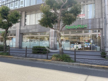 ファミリーマート 西宮原1丁目店の画像1