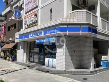 ローソン 阪急三国駅前店の画像1