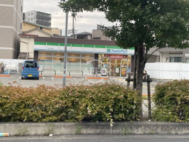 ファミリーマート 西淀川野里店の画像1