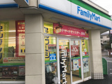 ファミリーマート 鶴ヶ峰店