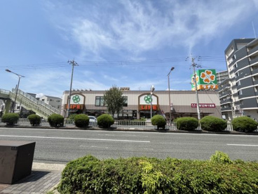 ライフ十三東店の画像1