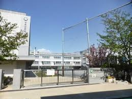 世田谷区立下北沢小学校の画像1