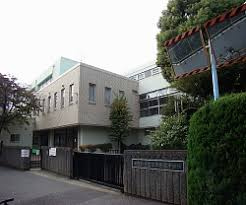 杉並区立杉並和泉学園和泉中学校の画像1