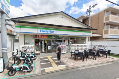 ファミリーマート 丹波橋駅西口店の画像1