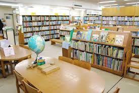 調布市立図書館国領分館の画像1