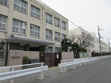 大阪市立瓜破小学校の画像1