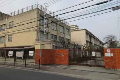 大阪市立瓜破中学校の画像1