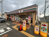 セブンイレブン 川西下加茂1丁目店