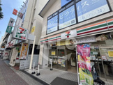 セブン-イレブン 江坂エスコタウン店