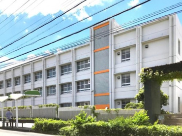 名古屋市立千種台中学校の画像1