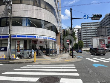 ローソン 吹田江坂町一丁目店の画像1