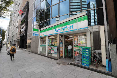 ファミリーマート 東天満一丁目店の画像1