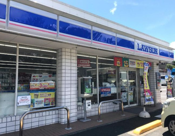 ローソン 秦野西大竹店の画像1