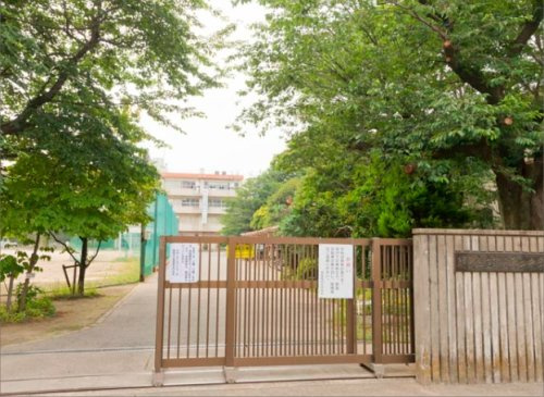 朝霞市立朝霞第四中学校の画像