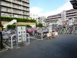 八幡山北自転車等駐車場の画像1