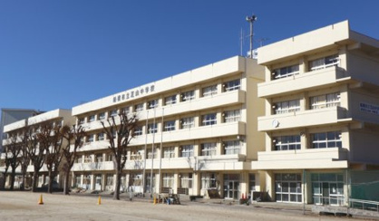 船橋市立芝山中学校の画像1