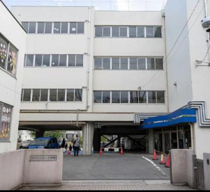 調布市立第一小学校の画像1