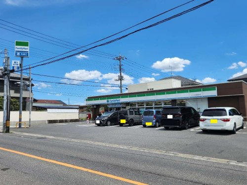 ファミリーマートさいたま岩槻城前店の画像