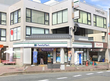 ファミリーマート【JR宇治駅南口店】.の画像1