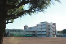 調布市立第五中学校