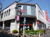 三菱UFJ銀行成城支店