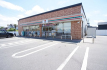 セブンｰイレブン  新潟競馬場インター南店