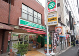 ローソンストア100 LS北新宿店