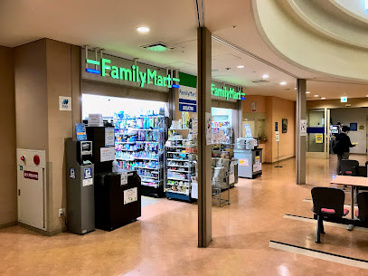 ファミリーマート 北野病院店の画像1