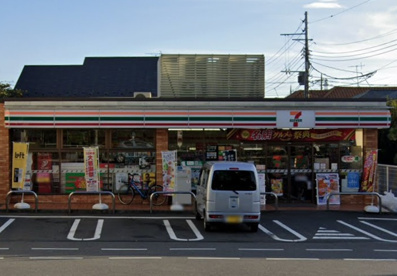 セブンイレブン 都立西高前店の画像1
