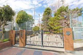 世田谷区立笹原小学校の画像1