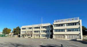 狛江市立和泉小学校の画像1