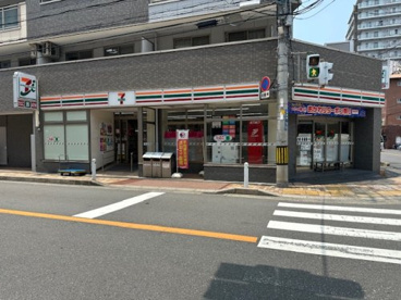 セブンイレブン　吹田広芝町店の画像1