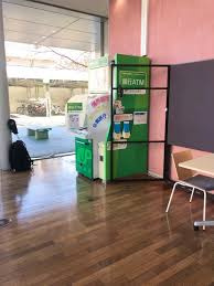 ゆうちょ銀行本店明治大学和泉校舎内出張所の画像1