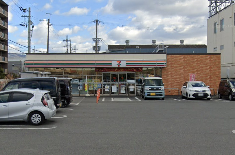 セブンイレブン八尾山賀町3丁目店の画像