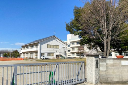 伊勢崎市立境采女小学校の画像1