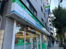 ファミリーマート 大淀南店