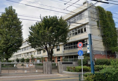 世田谷区立三宿中学校の画像1