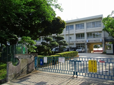 堺市立茶山台小学校の画像1