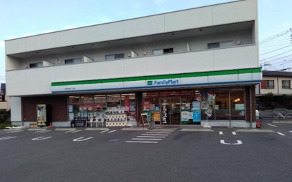 ファミリーマート 伊勢原高森三丁目店の画像1