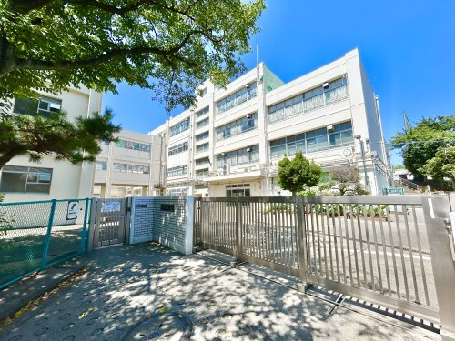 永谷小学校