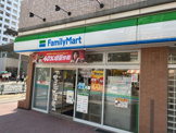 ファミリーマート