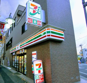 セブンイレブン世田谷桜小前店の画像1