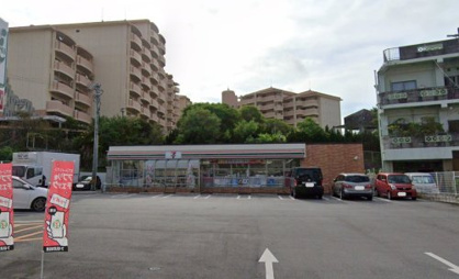 セブン-イレブン 浦添内間２丁目店の画像1
