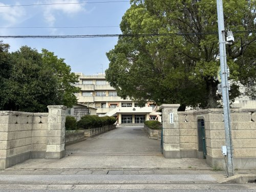上尾市立西小学校