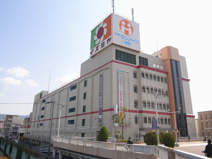 イズミヤ大東店