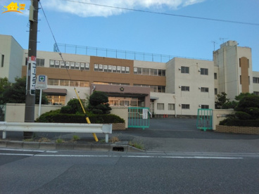 幸手市立さかえ小学校の画像1